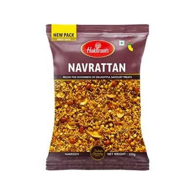 Haldirams Namkeen Navrattan 10 x 200g