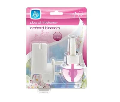 151 Pan Aroma Plug Air Freshner (Lotus Blossom) 20ml